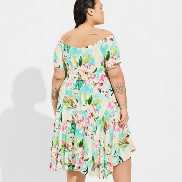 Torrid Women's Plus Size Mini Soft Off-Shoulder Skater Floral Dress - Picture 3 of 5